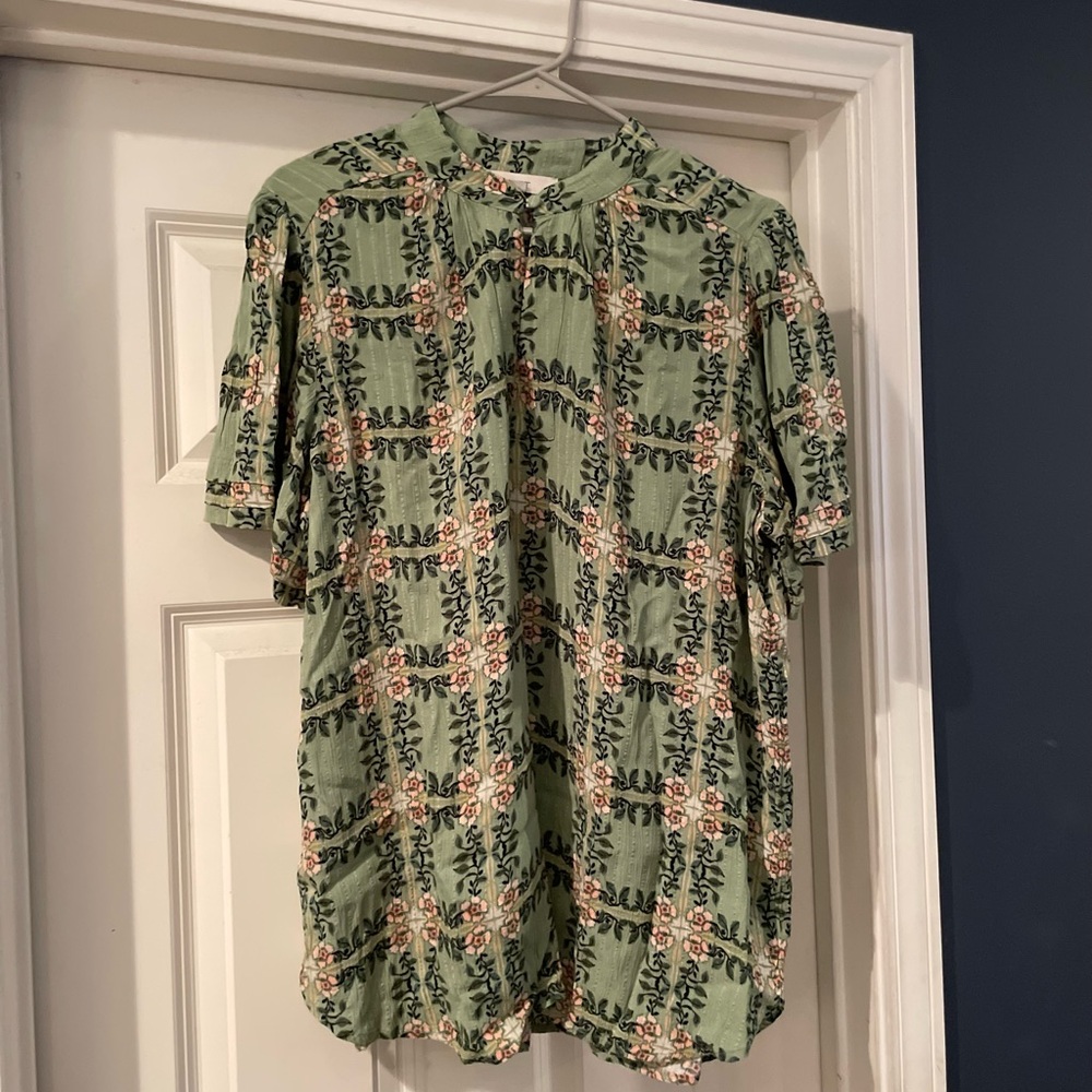 Green Floral Women’s top